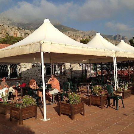 Happy Camp In El Bahira Camping Village San Vito Lo Capo Luaran gambar