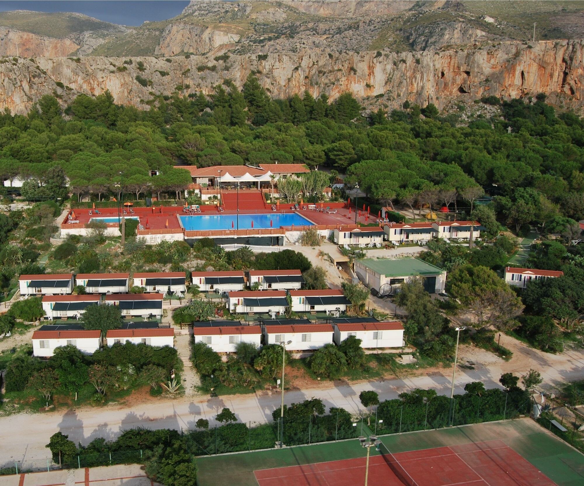 Happy Camp In El Bahira Camping Village San Vito Lo Capo Luaran gambar
